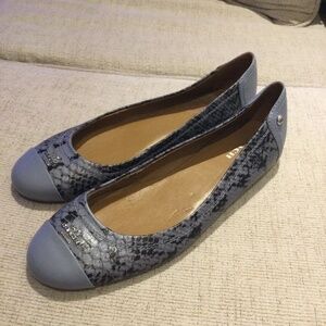 Coach blue python print flats